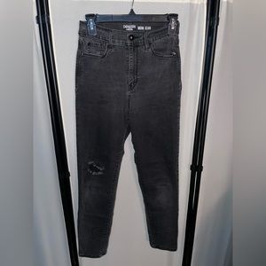 Denizen from Levi’s Black Skinny Jeans